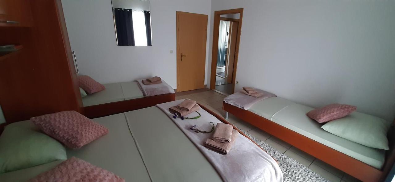 Apartment Narda Baška Voda Exteriör bild
