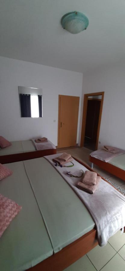 Apartment Narda Baška Voda Exteriör bild