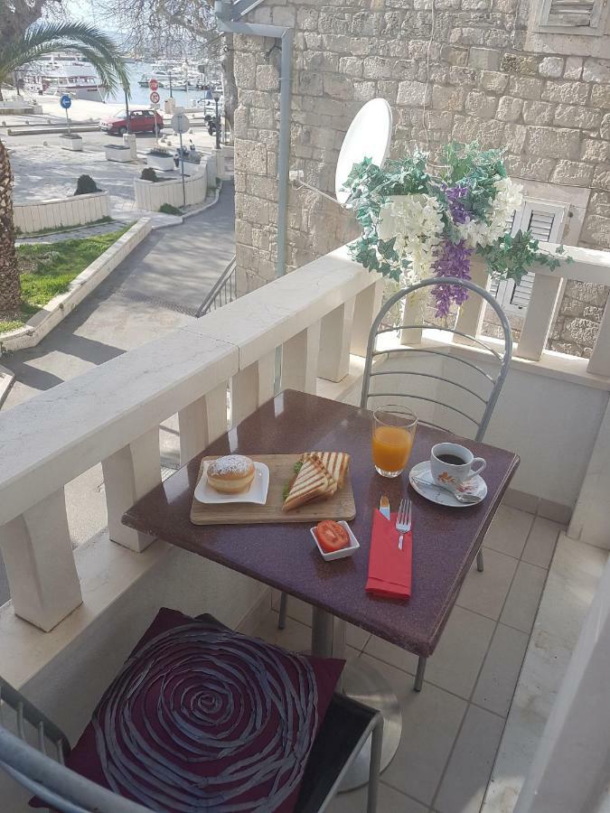 Apartment Narda Baška Voda Exteriör bild